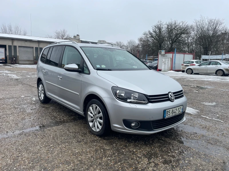 VW Touran  2.0TDI 140кс HIGHLINE* НАВИГАЦИЯ* ПОДГРЕВ* , снимка 8 - Автомобили и джипове - 53078266