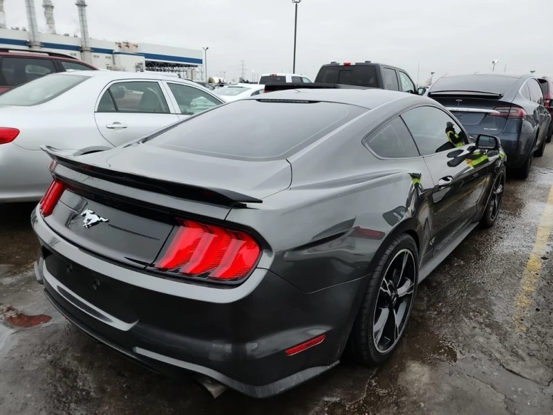 Ford Mustang * EcoBoost * CARFAX * БЕЗ ПЪРВОНАЧАЛНА ВНОСКА, снимка 4 - Автомобили и джипове - 53126699