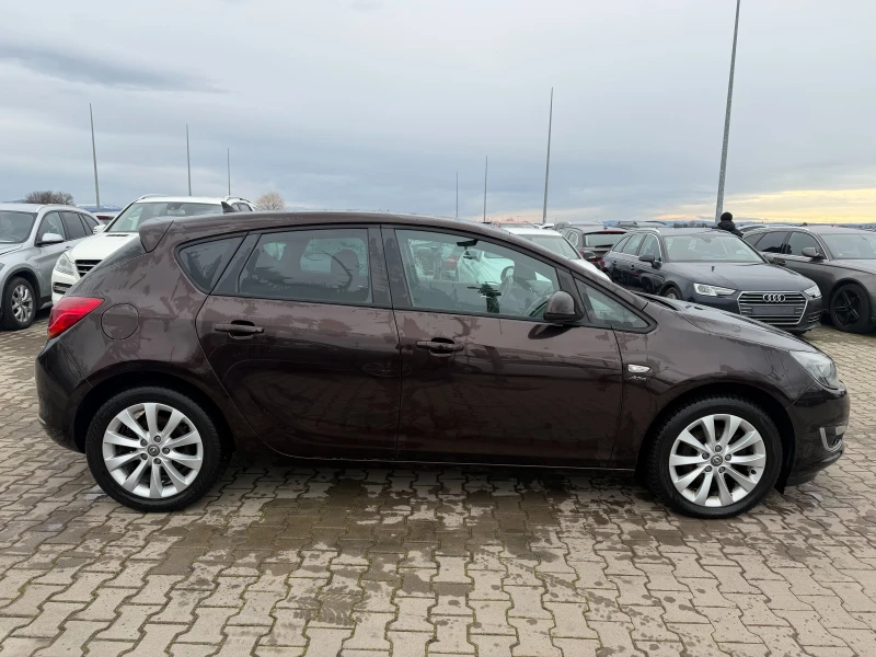 Opel Astra 1.7CDTI NAVI/KAMERA EURO 5, снимка 5 - Автомобили и джипове - 53560295