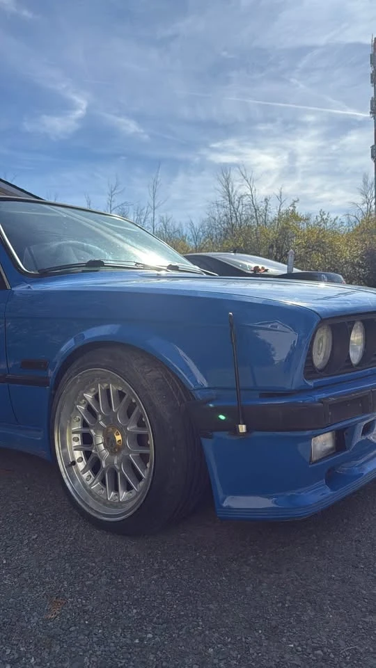 BMW 320 e30 С РЕГИСТРАЦИЯ & АВТО КРЕДИТ - изображение 4