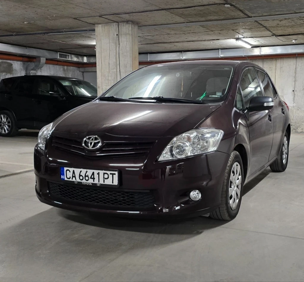 Toyota Auris  - изображение 3