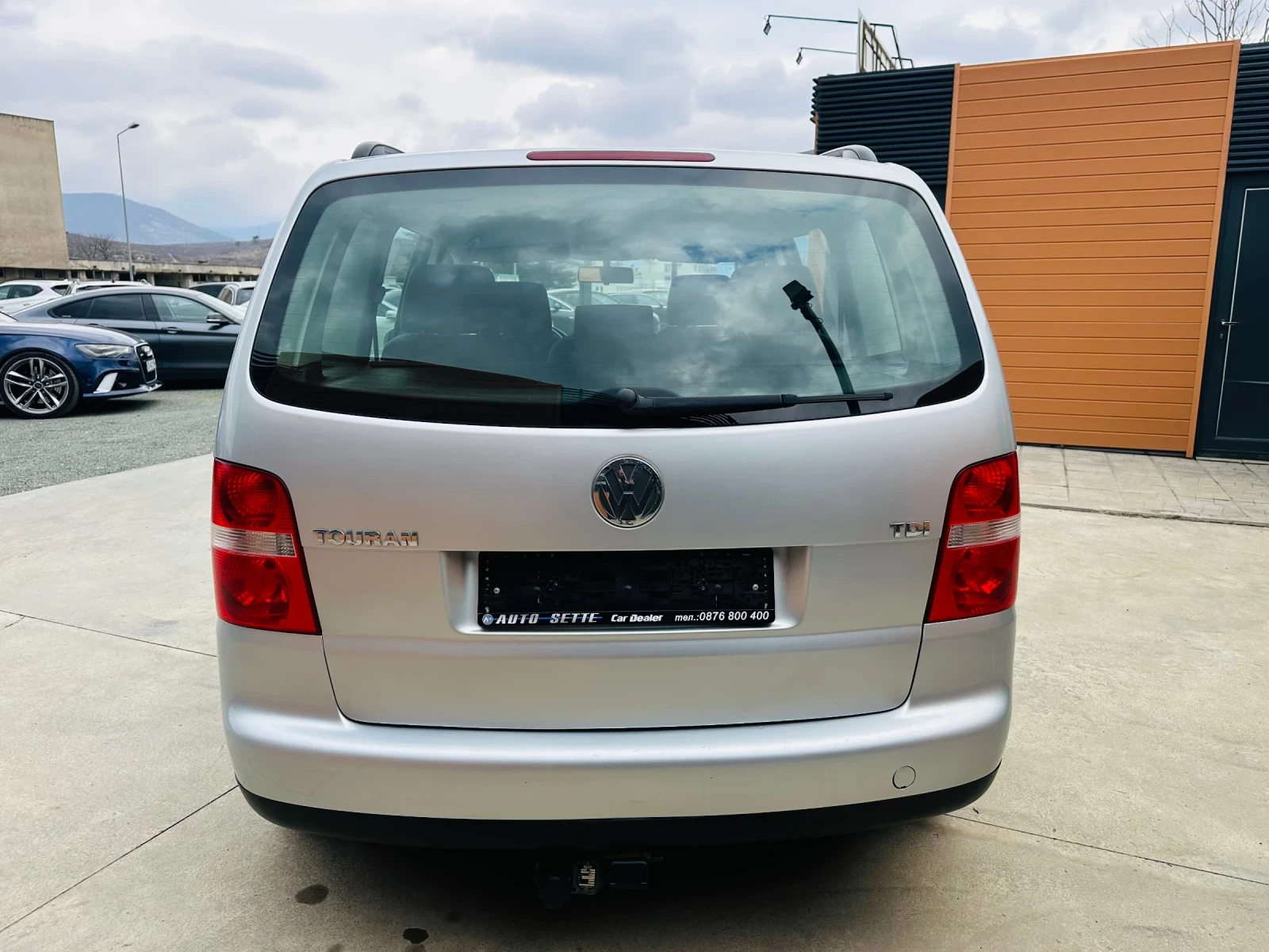 VW Touran 1.9TDI/Navi/6-скорости - изображение 6