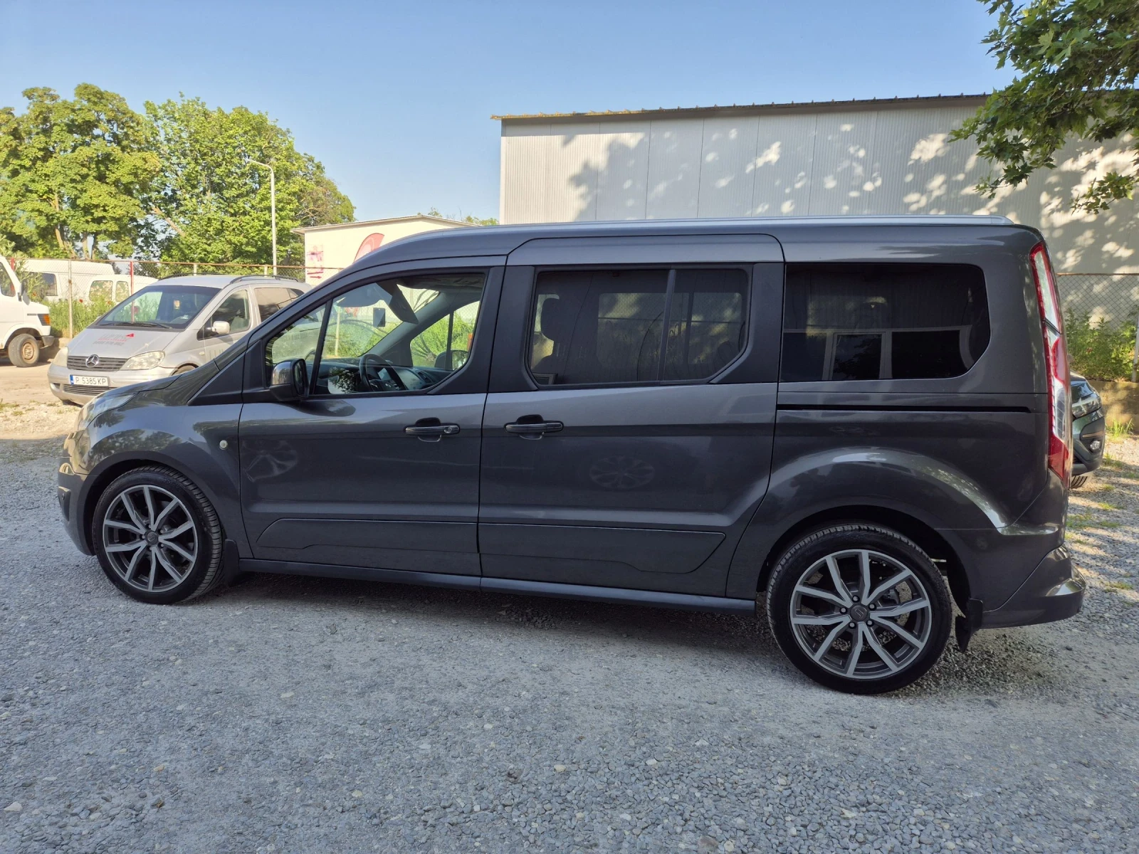 Ford Connect 1, 5 TDCI-FULL-PANORAMA - изображение 4