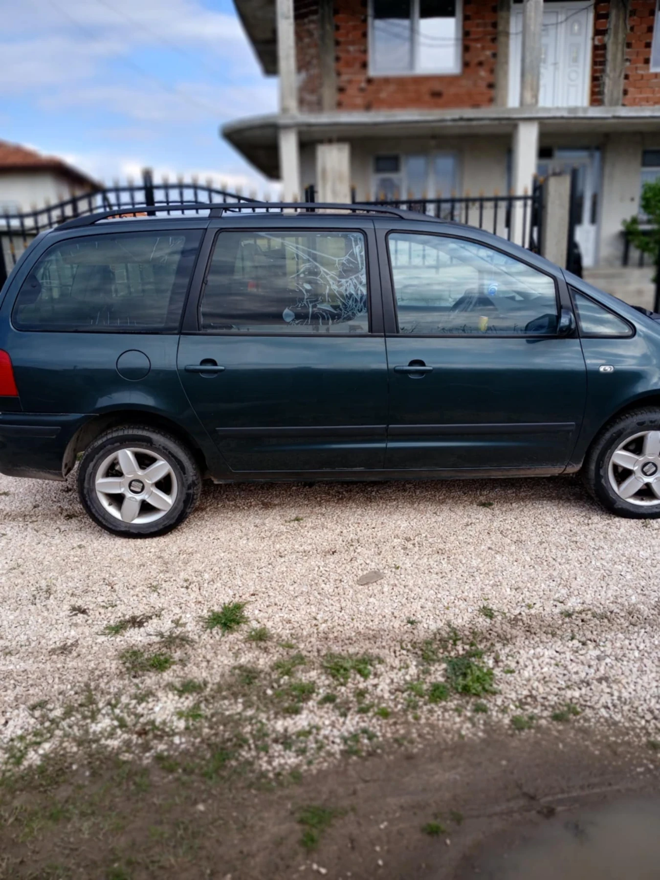 Seat Alhambra  - изображение 4
