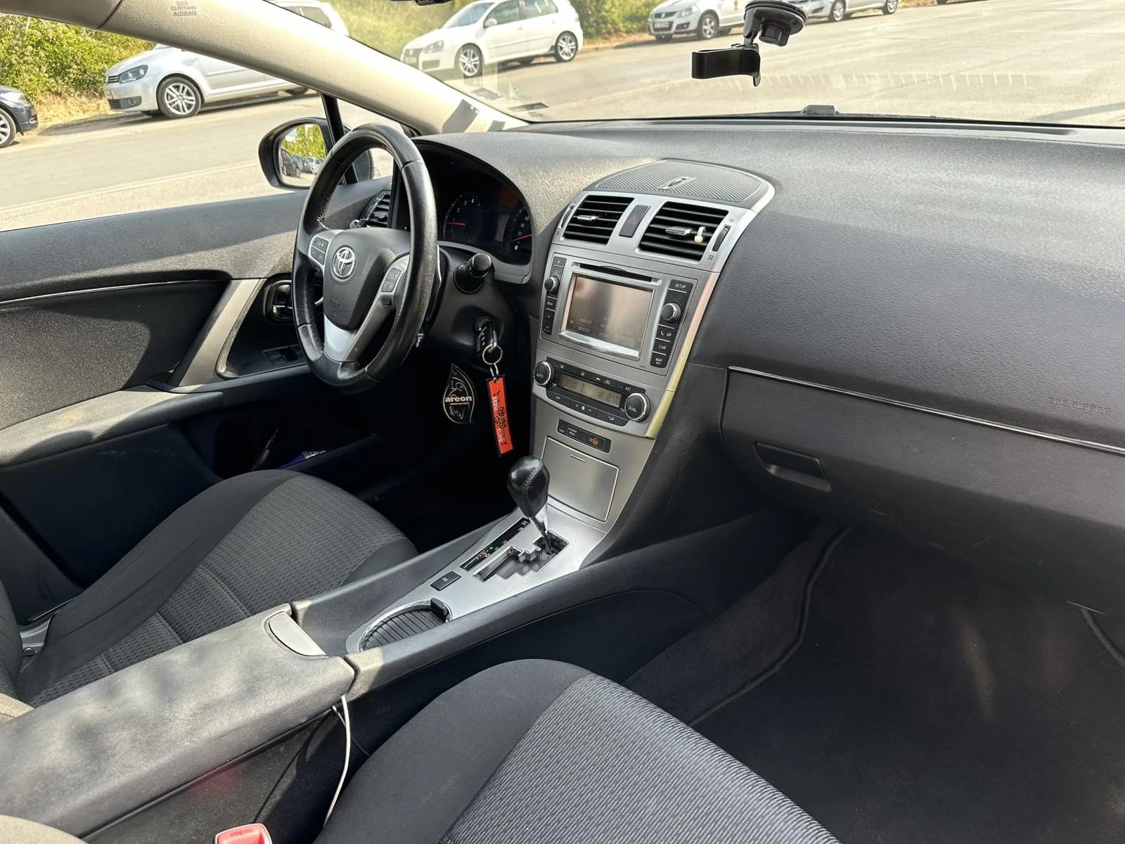 Toyota Avensis T27 - изображение 9