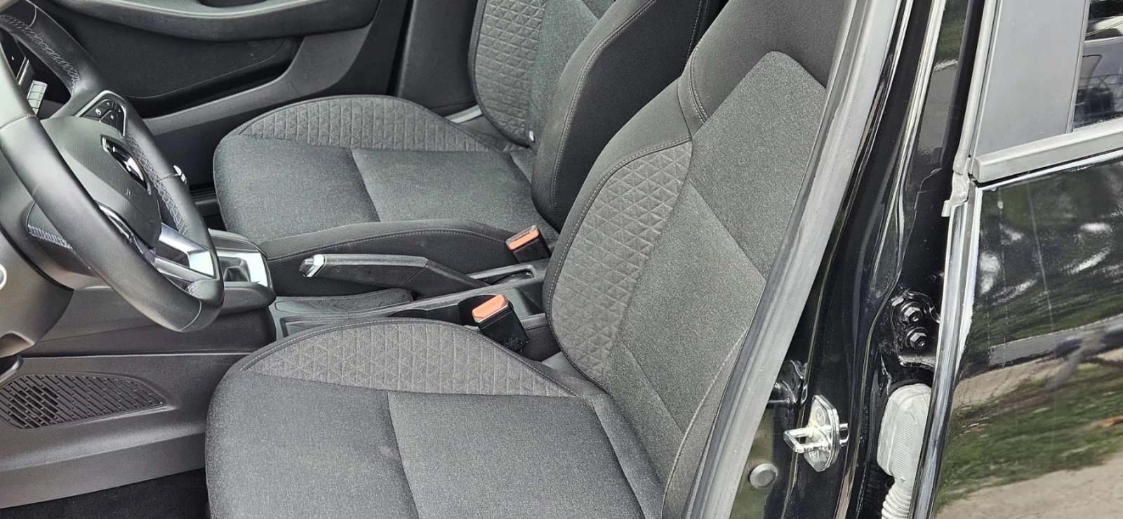 Renault Clio 1.0 TCe - изображение 8