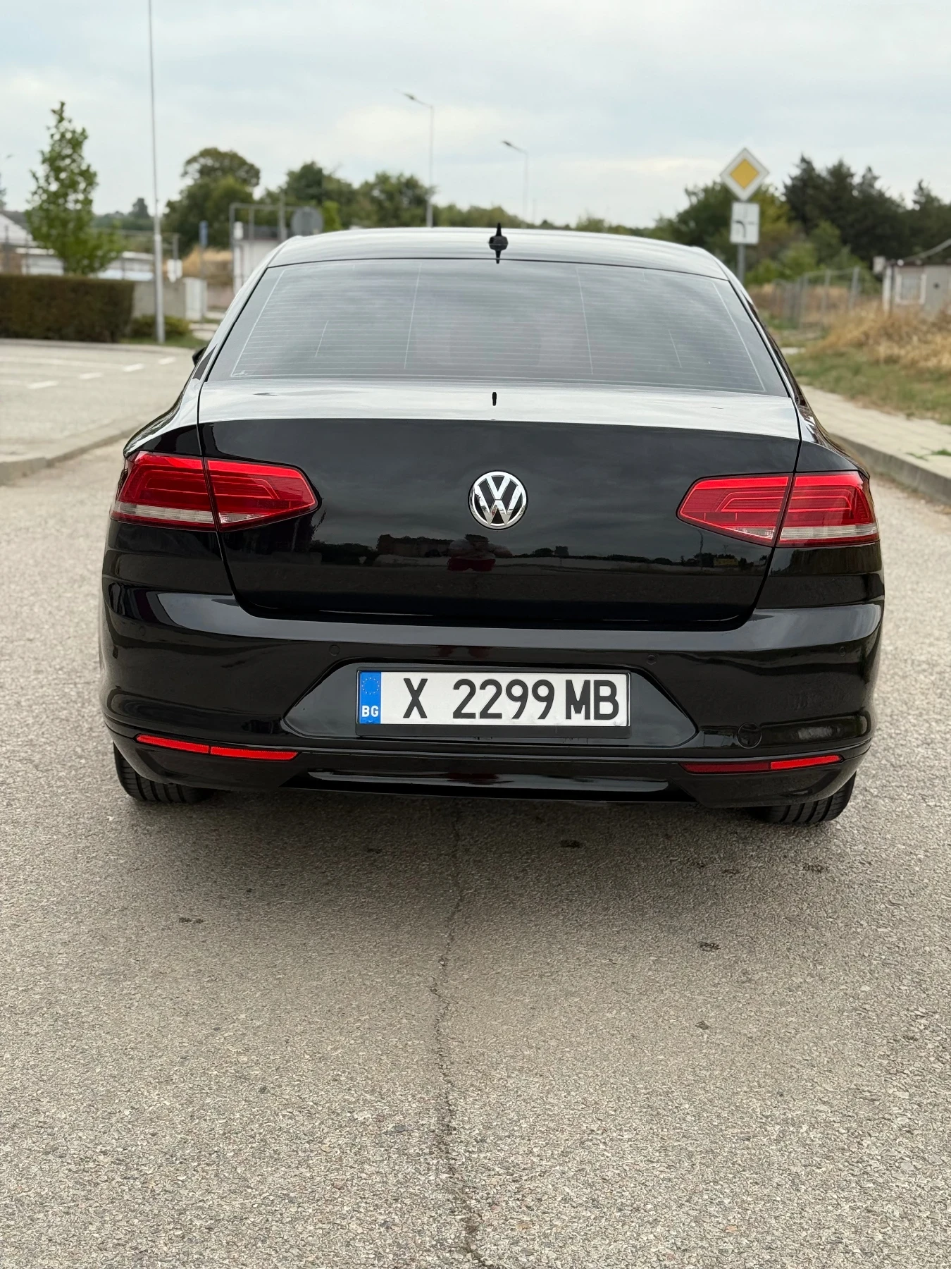 VW Passat 1.6 DSG 7 скорости - изображение 2