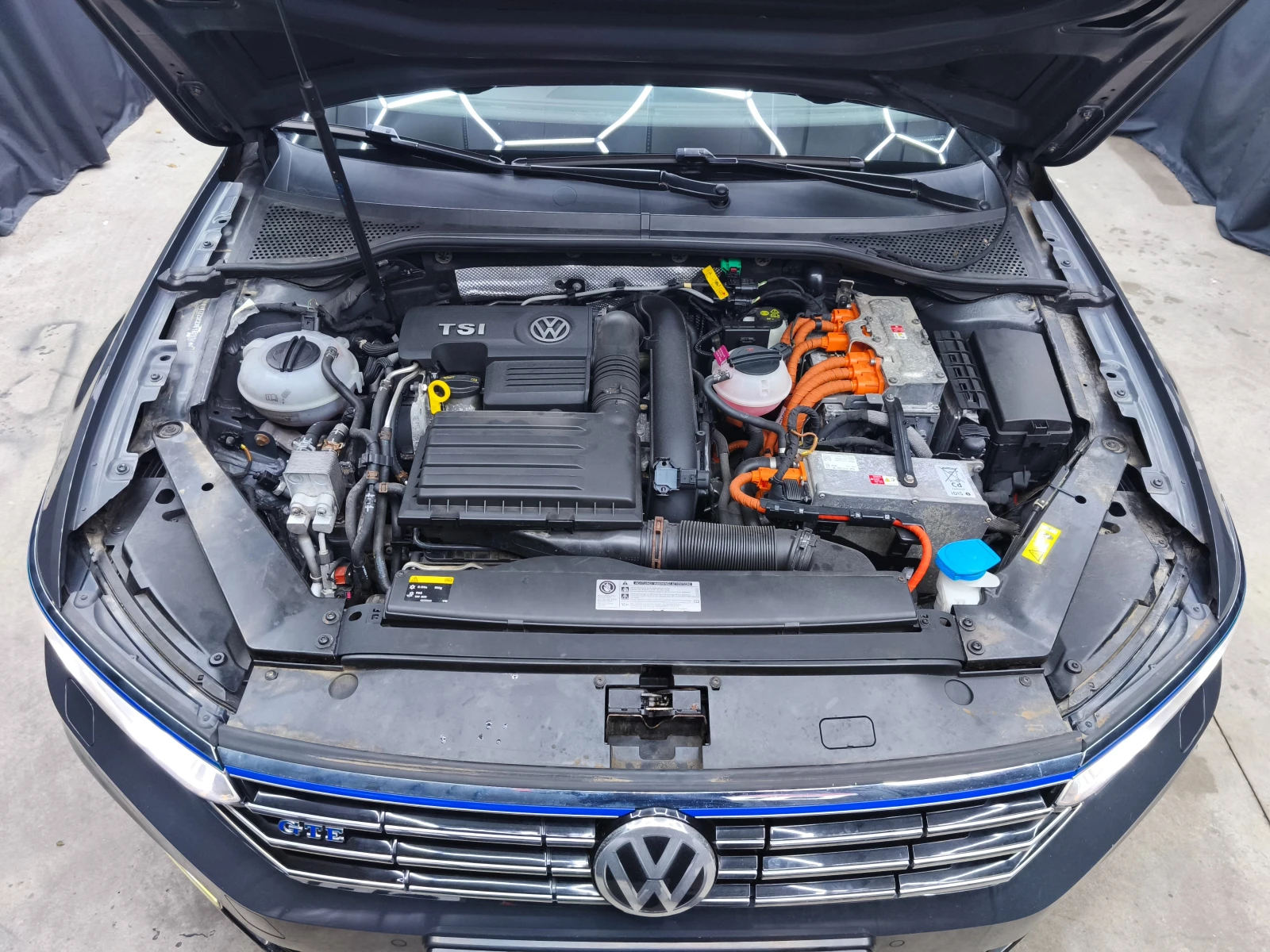 VW Passat GTE 1.4Tsi Autiomatic Plug In Hybrid* DIGITAL* FUL | Mobile.bg   16