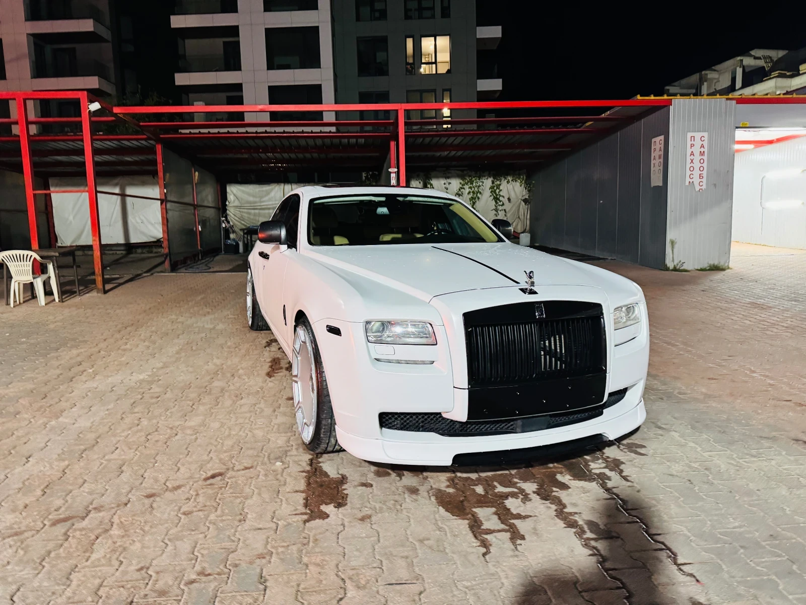 Rolls-Royce Ghost Предлага се и Собствен ЛИЗИНГ Black badge v12 600h - изображение 8