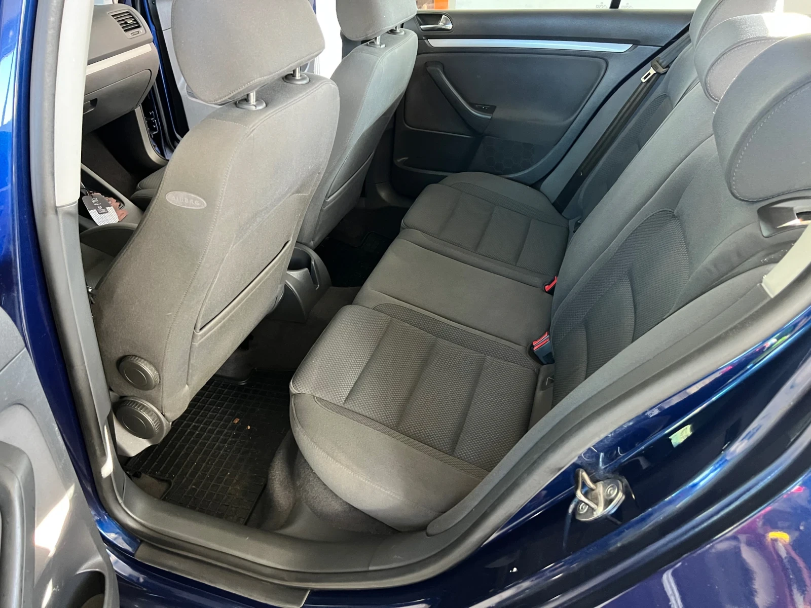 VW Golf  - изображение 9