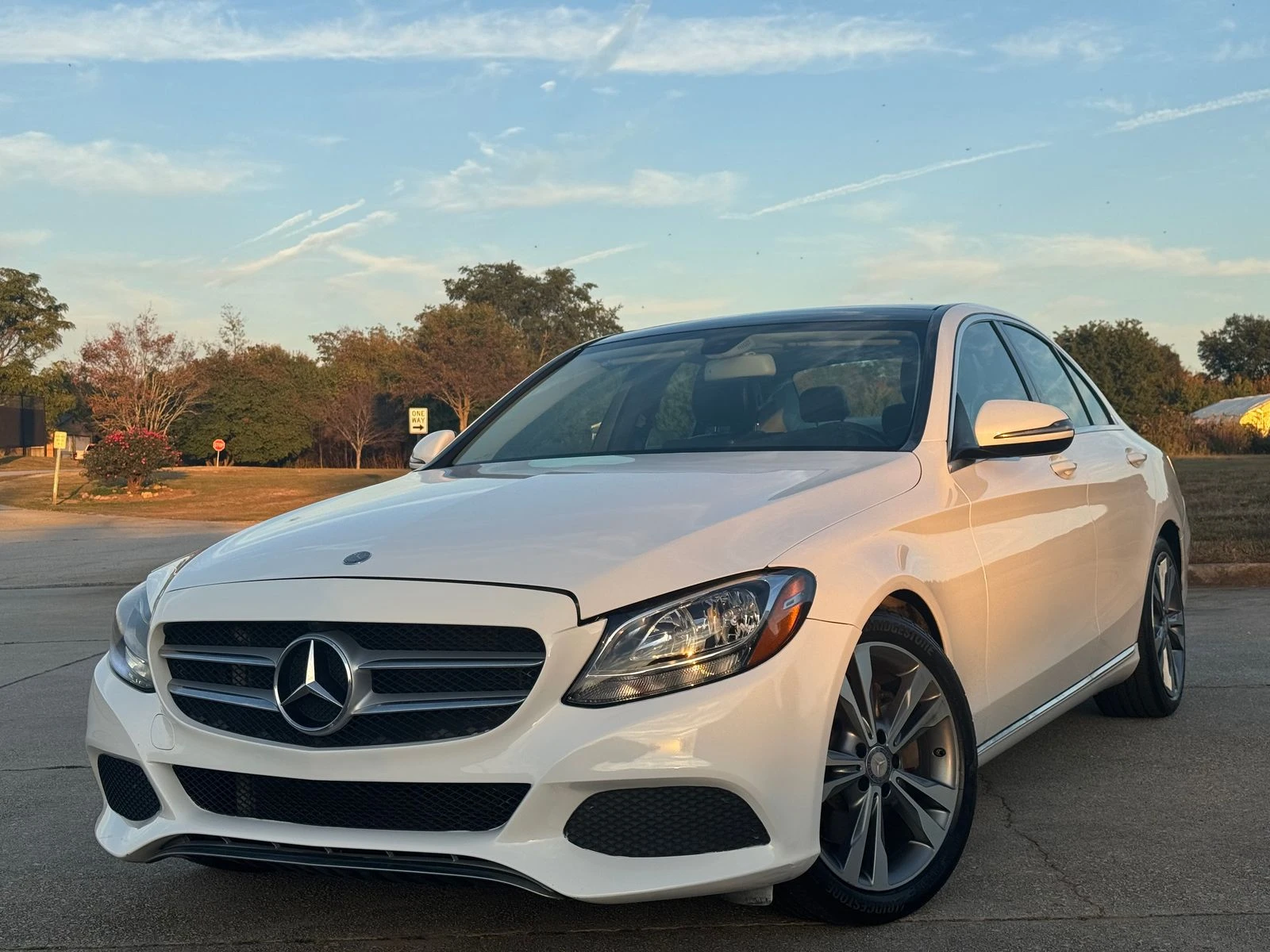 Mercedes-Benz C 300  - изображение 2