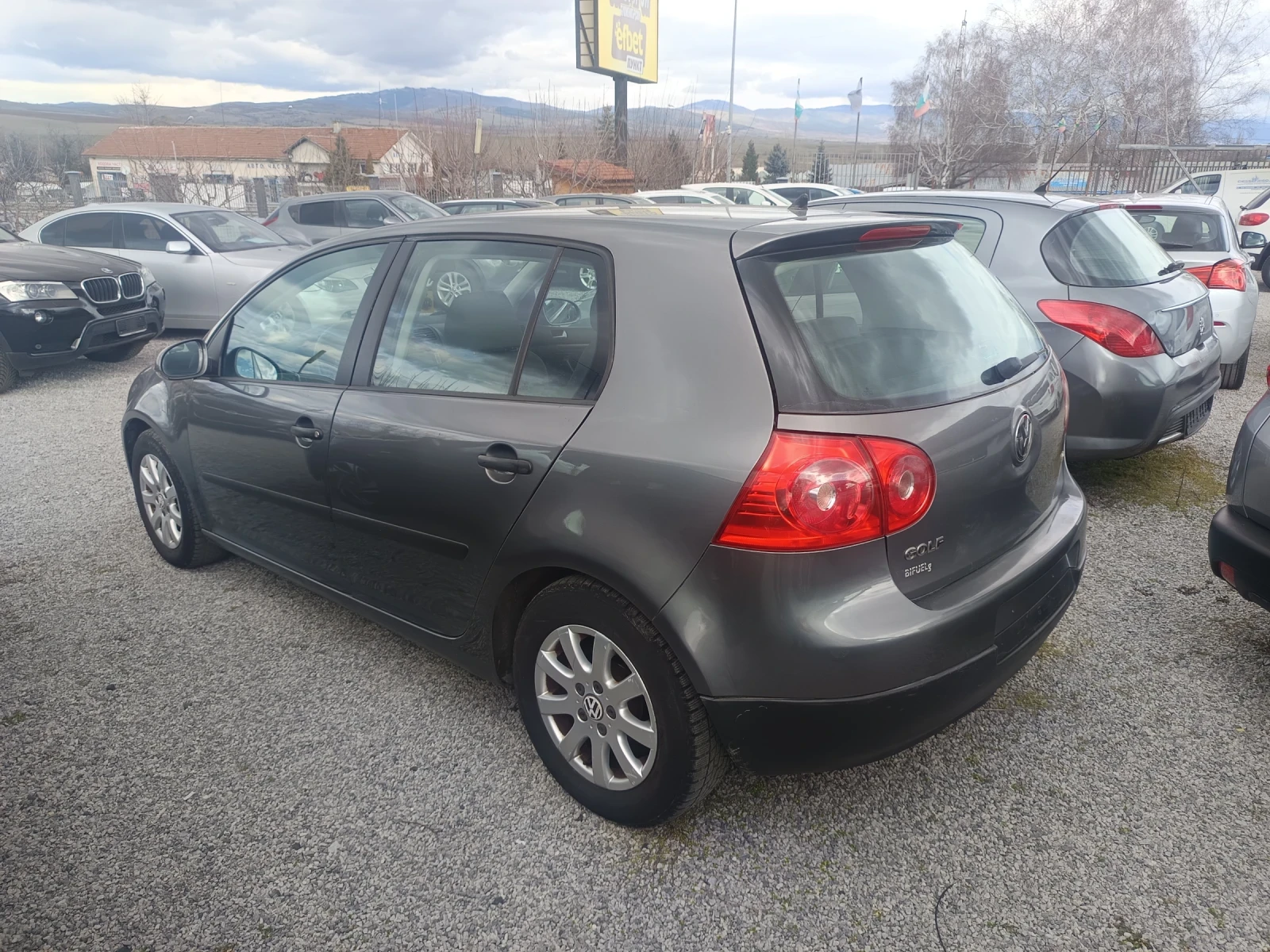 VW Golf 1.6 газ бензин - изображение 3