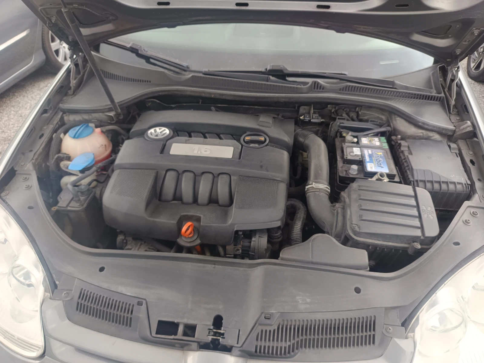 VW Golf 1.6 газ бензин - изображение 7