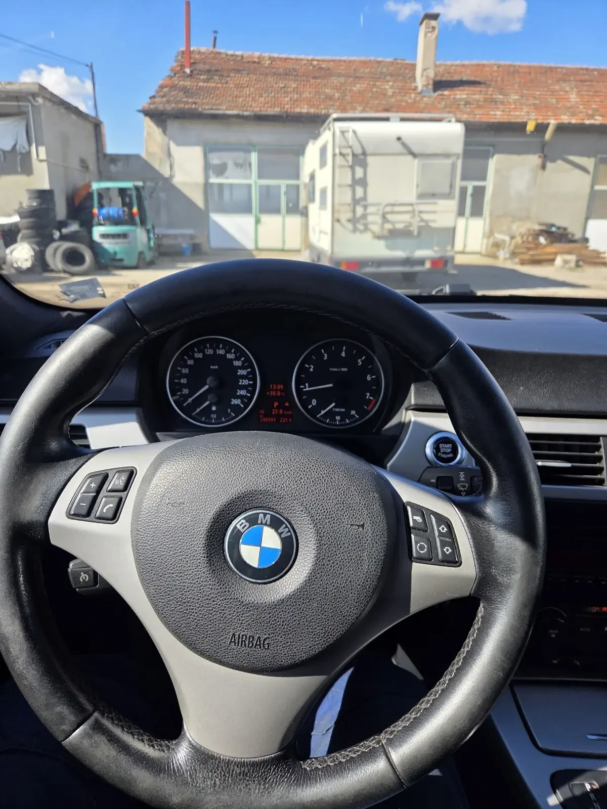 BMW 325  - изображение 6