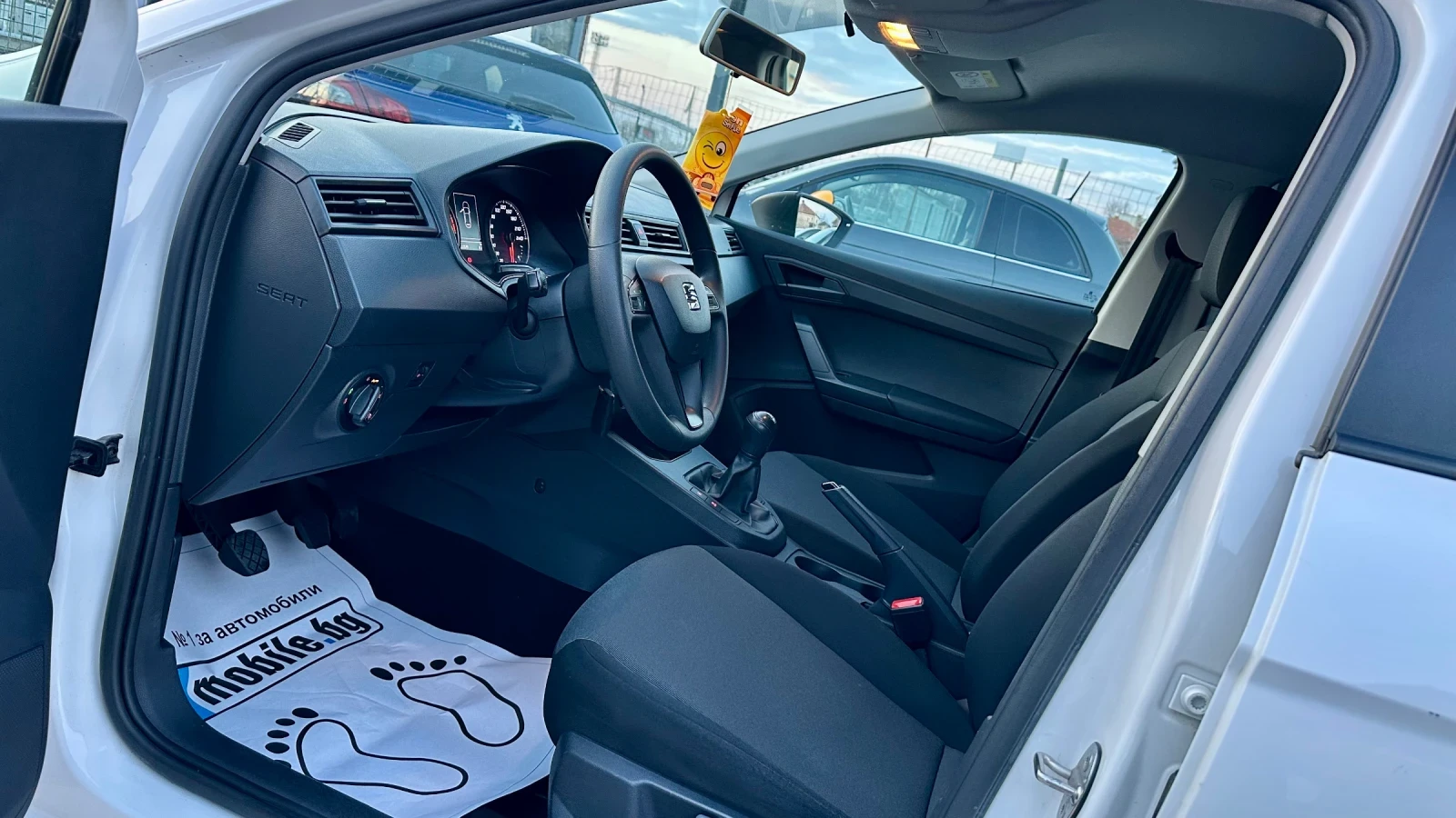 Seat Ibiza 1.6TDI 10/2020г. EURO 6D Отлично състояние!, снимка 7 - Автомобили и джипове - 53978929