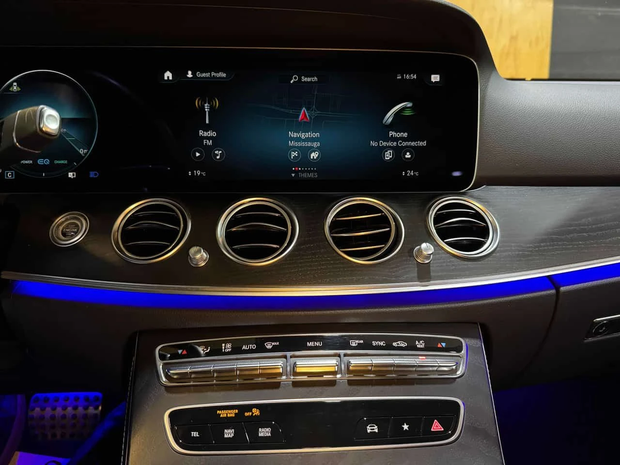 Mercedes-Benz E 450 | DISTRONIC| 360| BURMESTER| ПОДГРЕВ| PANO| 2 КЛЮЧ, снимка 11 - Автомобили и джипове - 54107968