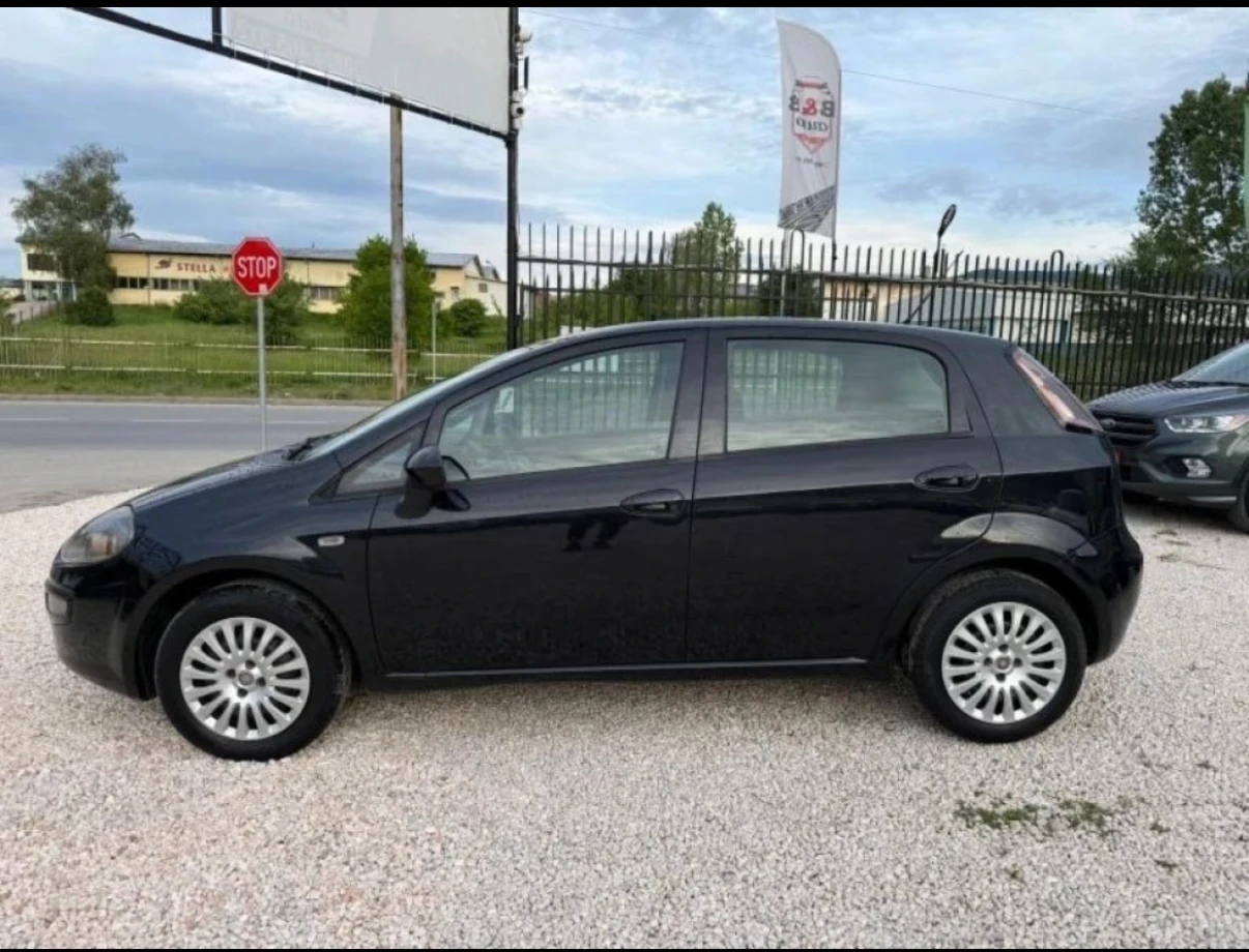 Fiat Punto Grande 1.2 Бензин, снимка 5 - Автомобили и джипове - 54178243
