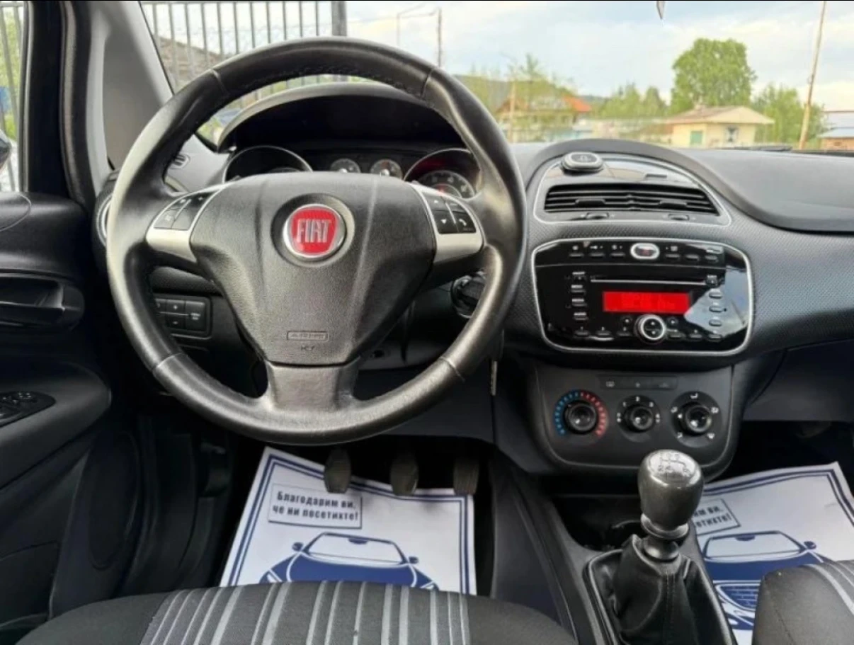 Fiat Punto Grande 1.2 Бензин, снимка 13 - Автомобили и джипове - 54178243