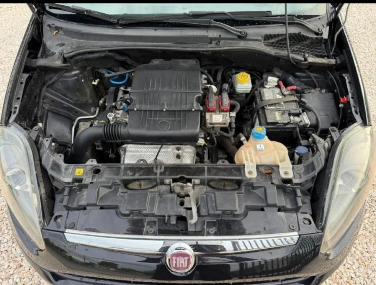 Fiat Punto Grande 1.2 Бензин, снимка 15 - Автомобили и джипове - 54178243