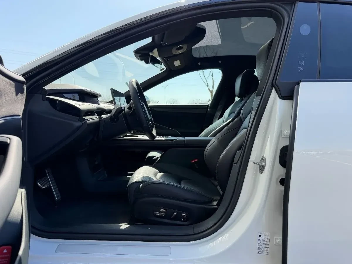 Xiaomi YU7 SU7 MAX Eition AWD 101KWH | Mobile.bg � ����������� 10