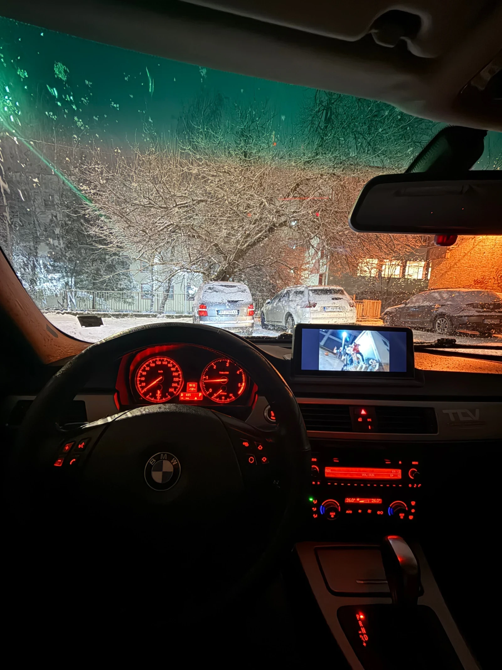 BMW 320, снимка 10 - Автомобили и джипове - 54377005