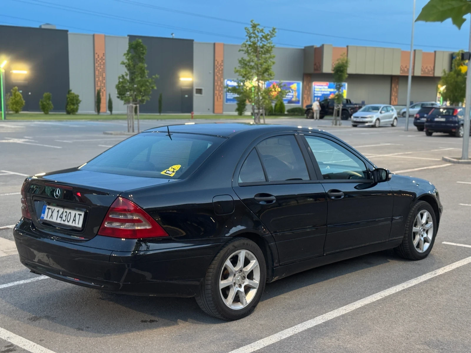Mercedes-Benz C 220, снимка 5 - Автомобили и джипове - 54875616