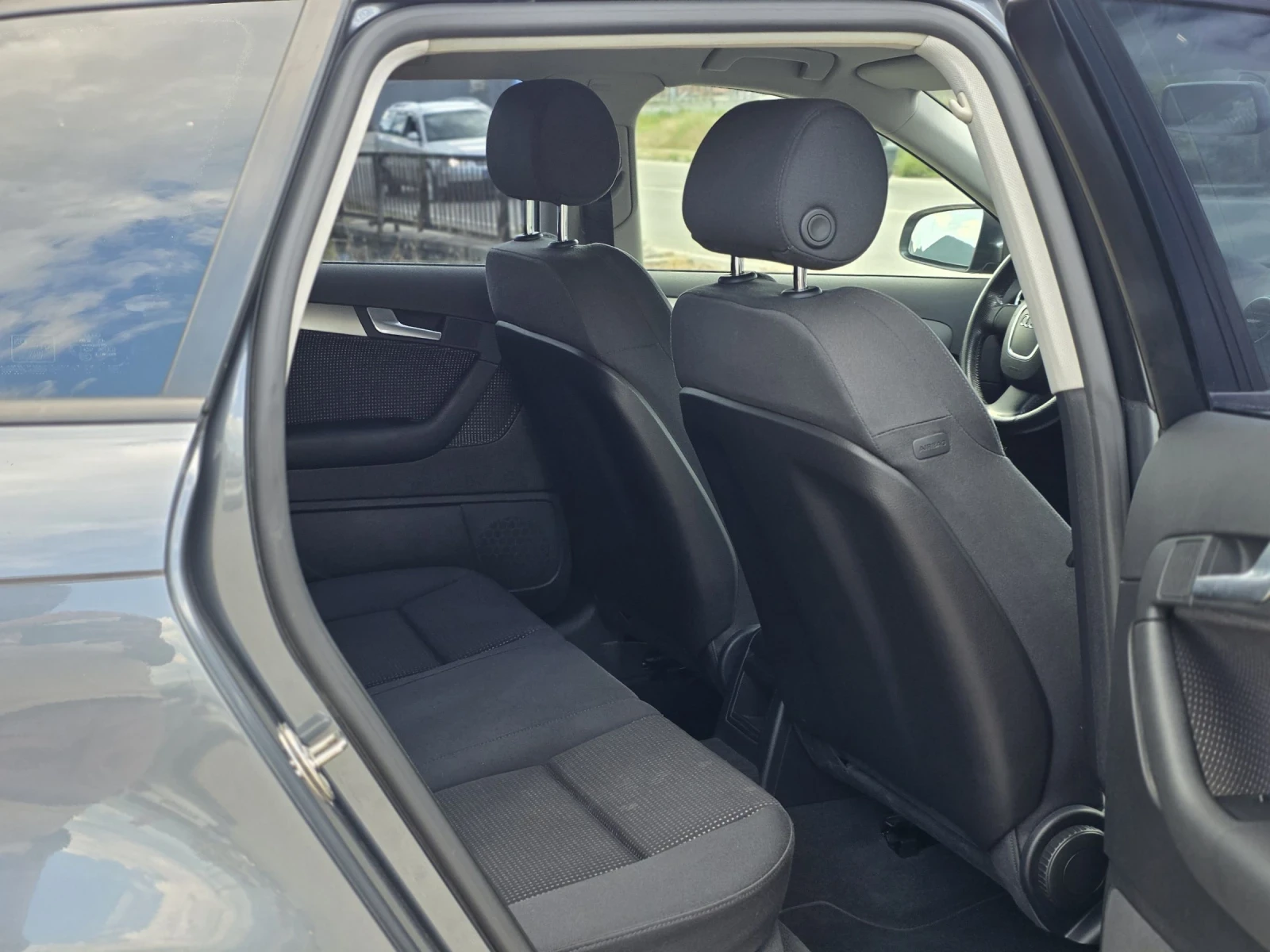 Audi A3 2.0tdi 140 k.c. �������� ������ | Mobile.bg � ����������� 10
