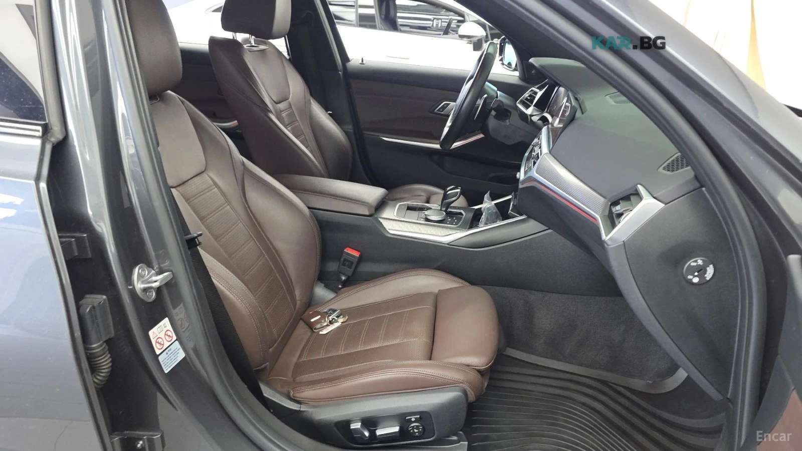 BMW 330 xDrive M Sport* HUD* КОЖА* ОБДУХВ* ПАНО* 360, снимка 10 - Автомобили и джипове - 55250434