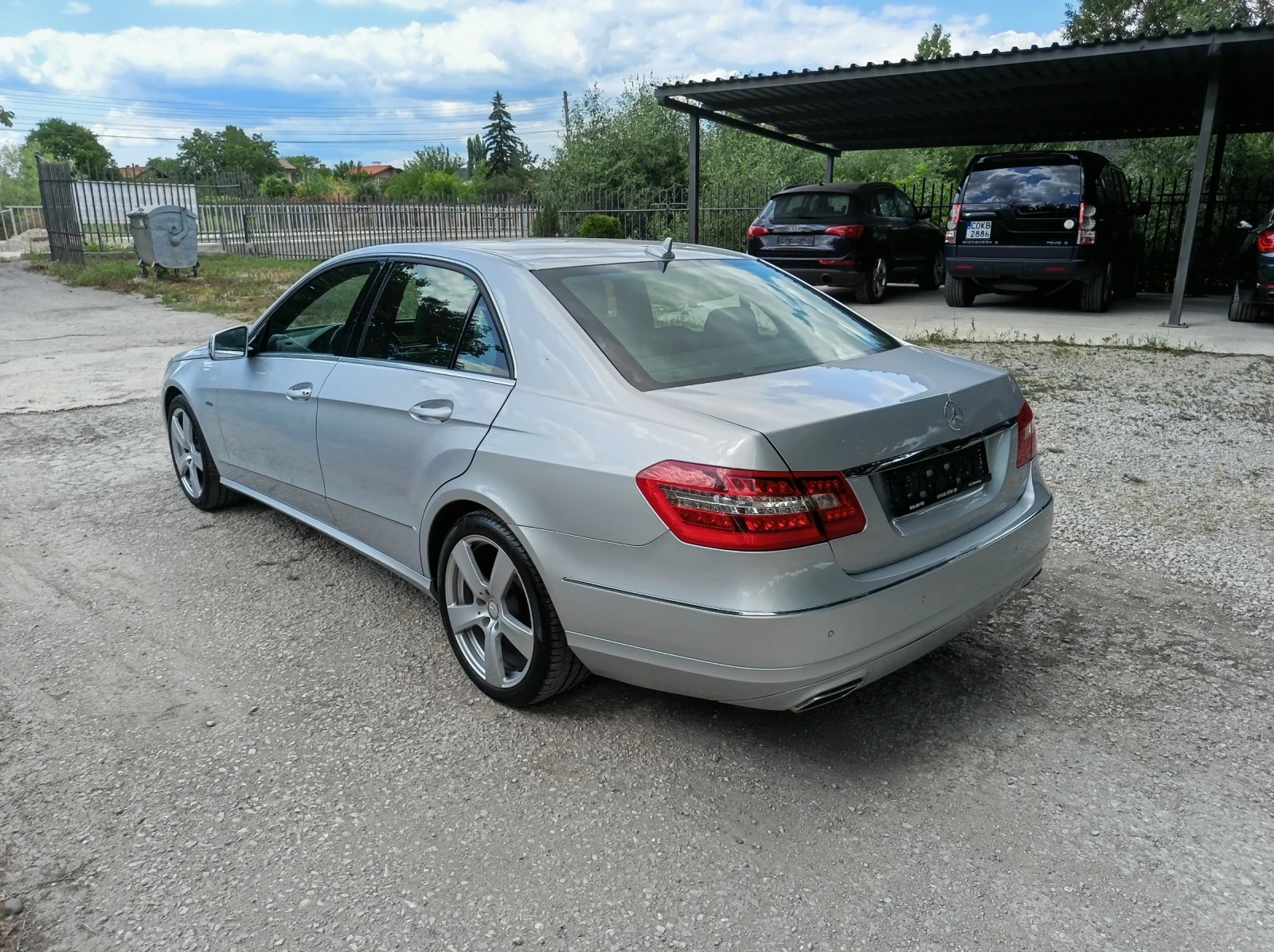Mercedes-Benz E 220 2.2 CDI AVANTGARDE 7G, снимка 6 - Автомобили и джипове - 55394375