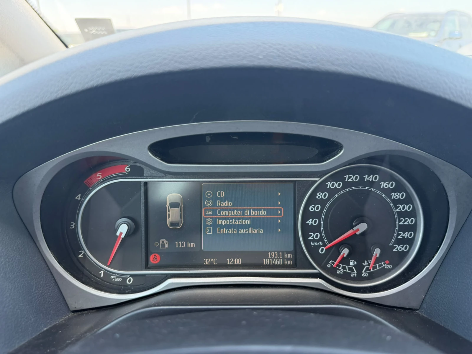 Ford S-Max / 2.0D / 140HP / TITANIUM /, снимка 15 - Автомобили и джипове - 55562571