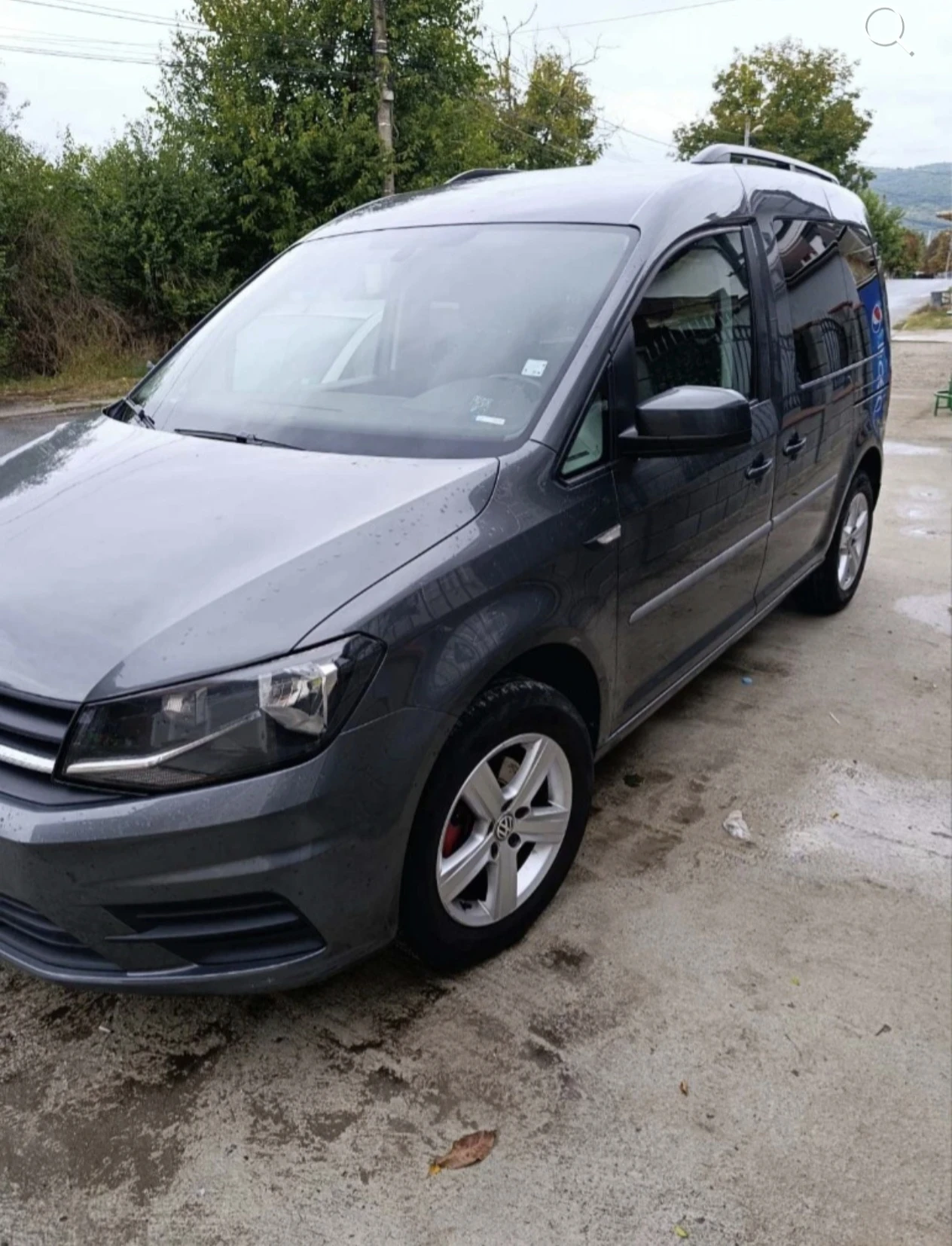 VW Caddy, снимка 3 - Автомобили и джипове - 56654243