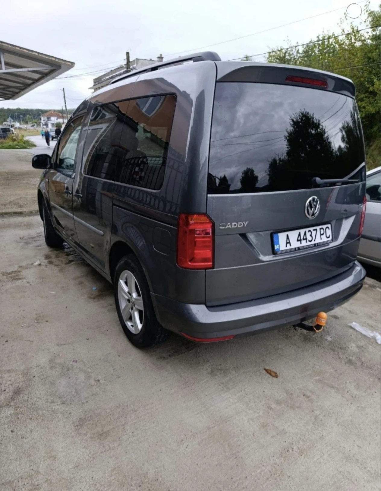 VW Caddy, снимка 4 - Автомобили и джипове - 56654243