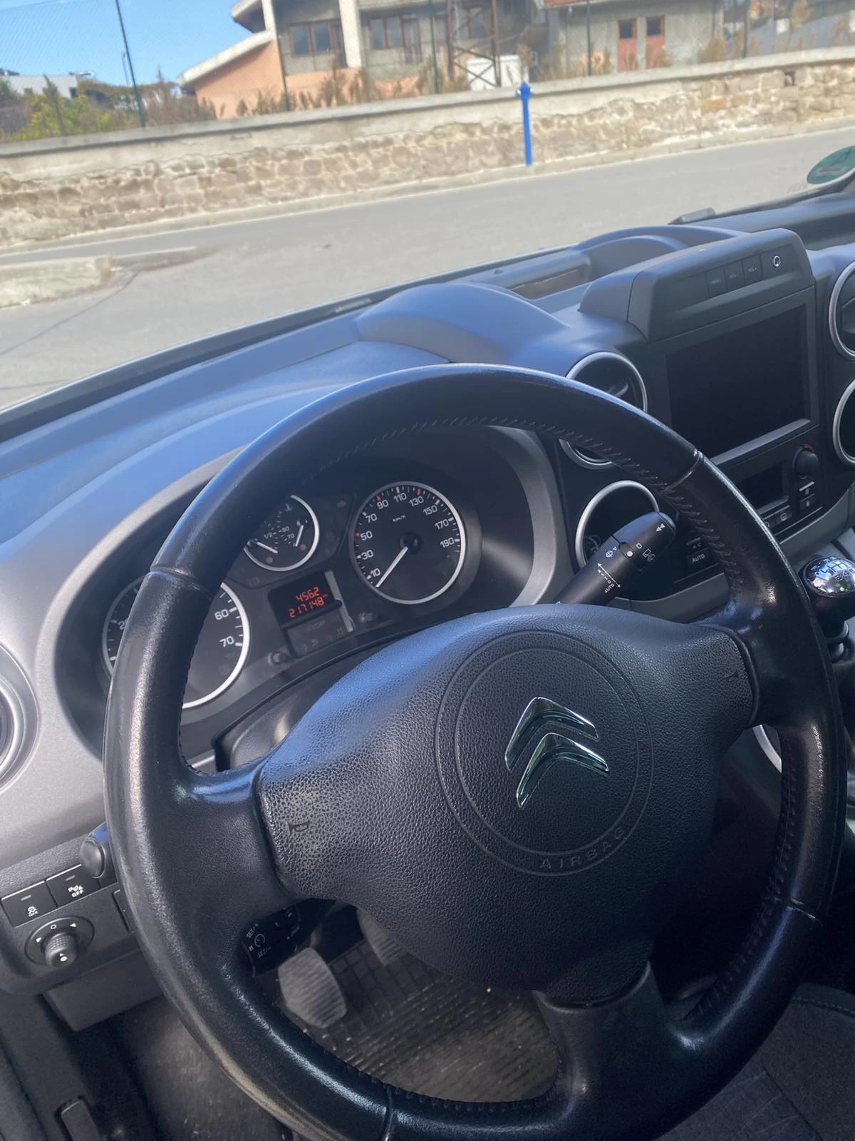 Citroen Berlingo, снимка 2 - Автомобили и джипове - 56679878