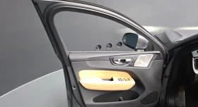 Volvo XC60 КОЖА* ОБДУХ* 360* МАСАЖHUD* , снимка 7