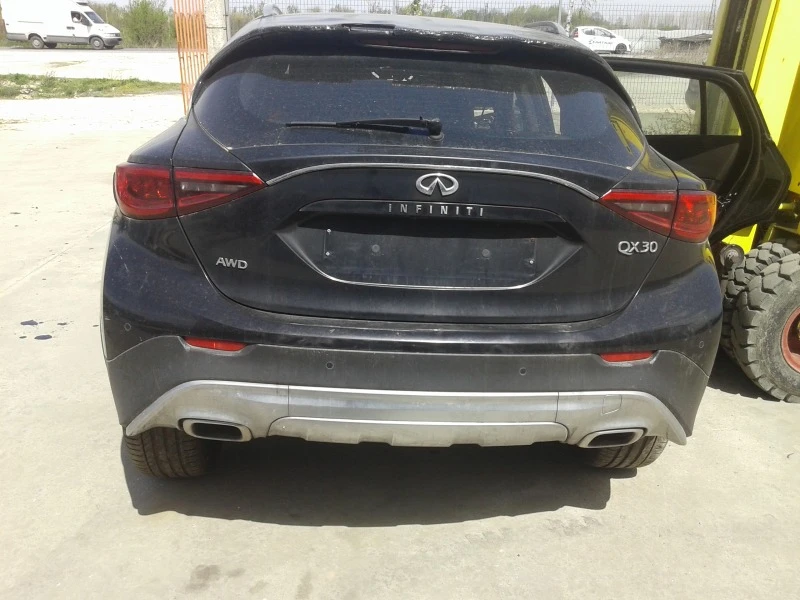 Infiniti QX30 2.2d, снимка 2 - Автомобили и джипове - 45074831