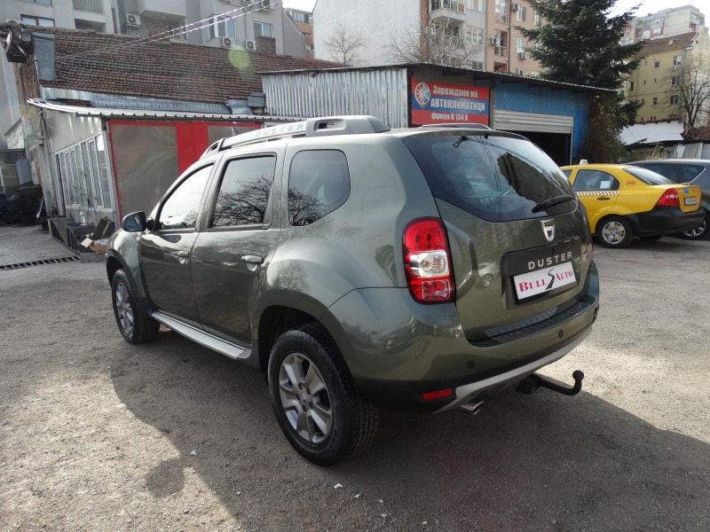 Dacia Duster 1.2 I , снимка 8 - Автомобили и джипове - 45713544