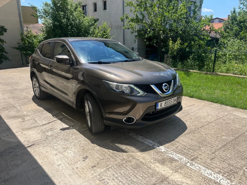 Nissan Qashqai, снимка 7 - Автомобили и джипове - 50549327