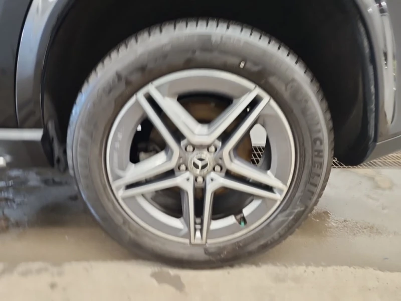 Mercedes-Benz GLE 450 / ДИСТРОНИК / ПОДГРЕВ / ОБДУХВАНЕ / 360 / ПАНО, снимка 7 - Автомобили и джипове - 53442602