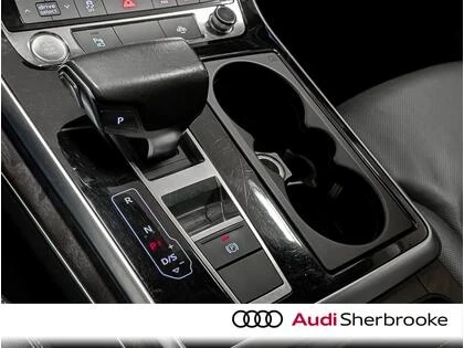 Audi Q8 Progressiv 55 TFSI quattro, снимка 11 - Автомобили и джипове - 53095897