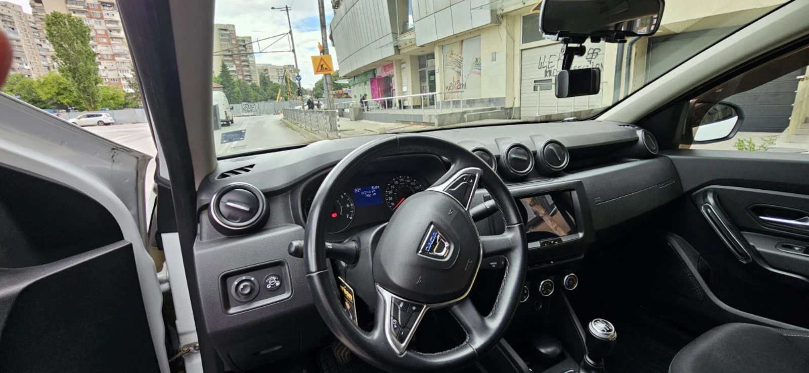 Dacia Duster 1.6 БЕНЗИН/ГАЗ ЗАВОДСКА - изображение 7
