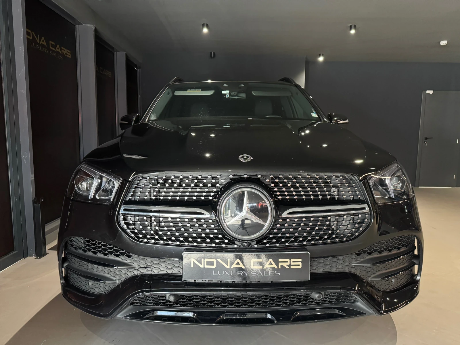 Mercedes-Benz GLE 400 d AMG  - изображение 2