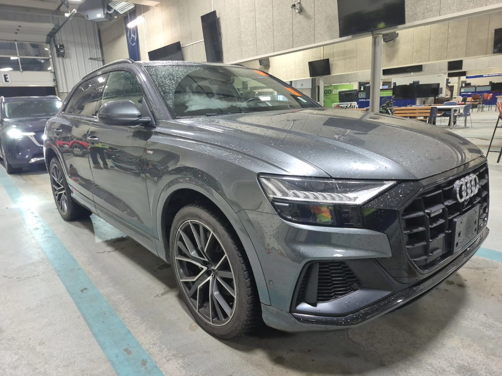 Audi Q8 * TECHNIK* CARFAX *    | Mobile.bg   2