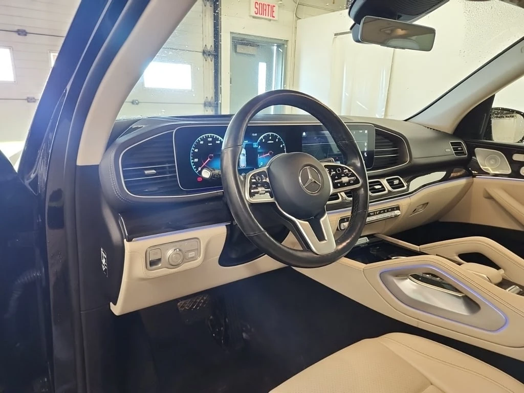 Mercedes-Benz GLE 450 / ДИСТРОНИК / ПОДГРЕВ / ОБДУХВАНЕ / 360 / ПАНО - изображение 10