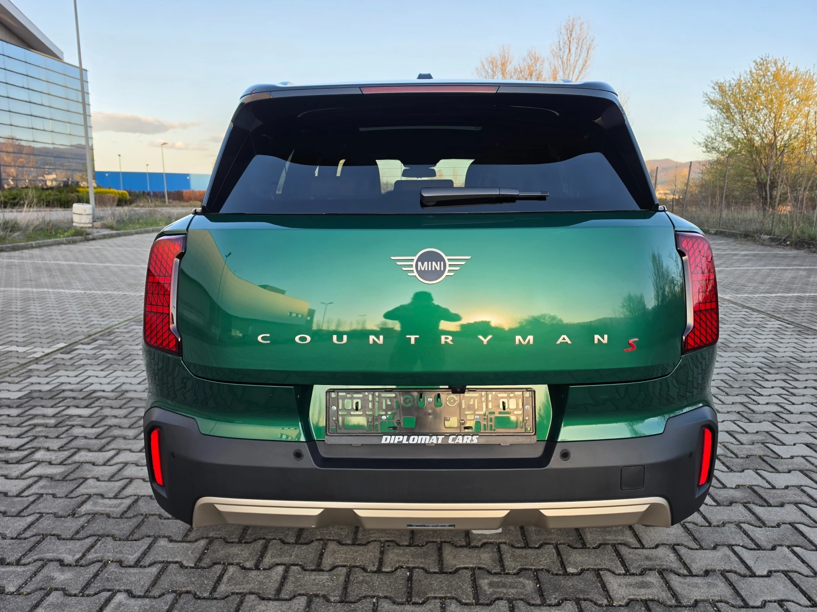 Mini Countryman S ALL4 HARMAN/KARDON HEAD UP 360, снимка 5 - Автомобили и джипове - 54144464