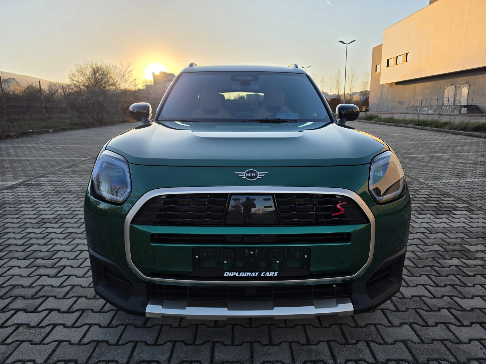 Mini Countryman S ALL4 HARMAN/KARDON HEAD UP 360 | Auto.bg — изображение 1