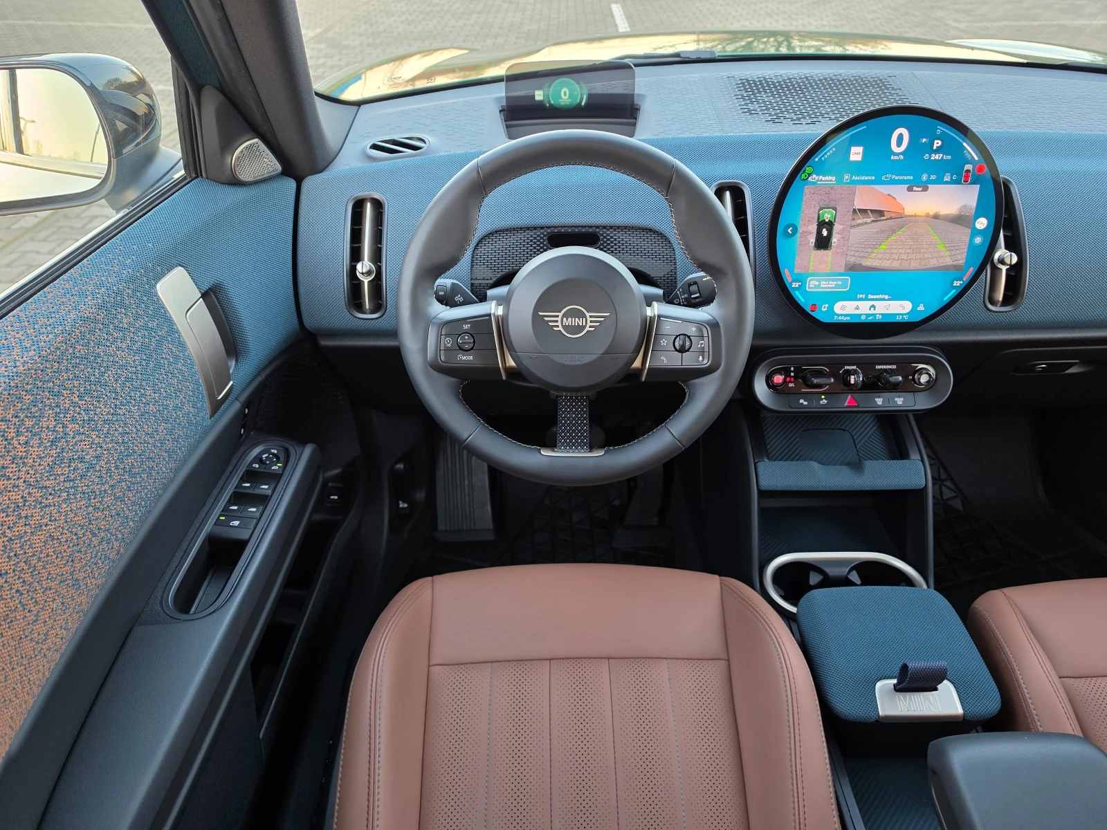 Mini Countryman S ALL4 HARMAN/KARDON HEAD UP 360, снимка 12 - Автомобили и джипове - 54144464