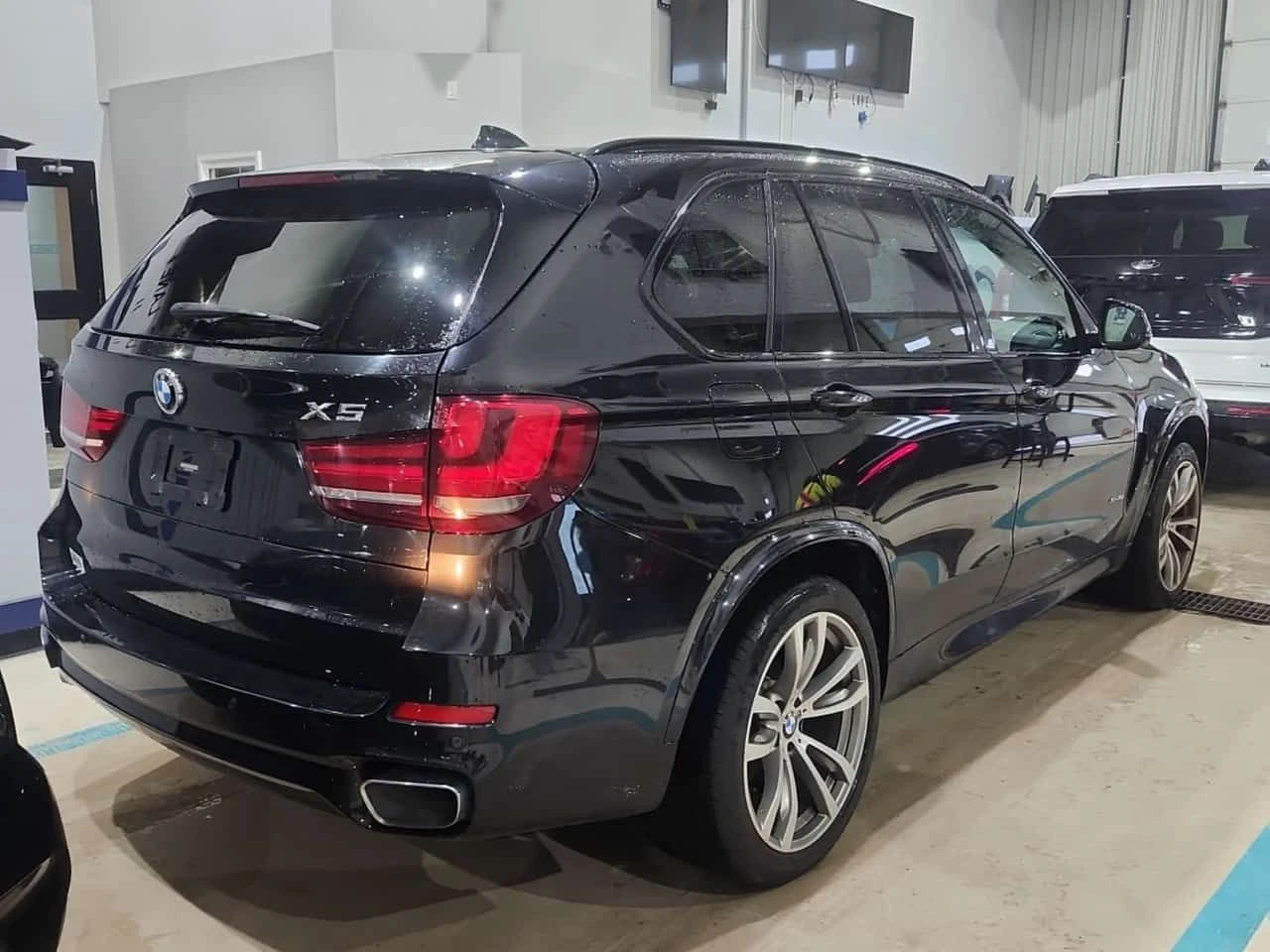BMW X5 * XDRIVE35I * H/K * KEYLESS* ПОДГРЕВИ* ПАНО* CARFA, снимка 3 - Автомобили и джипове - 54185707