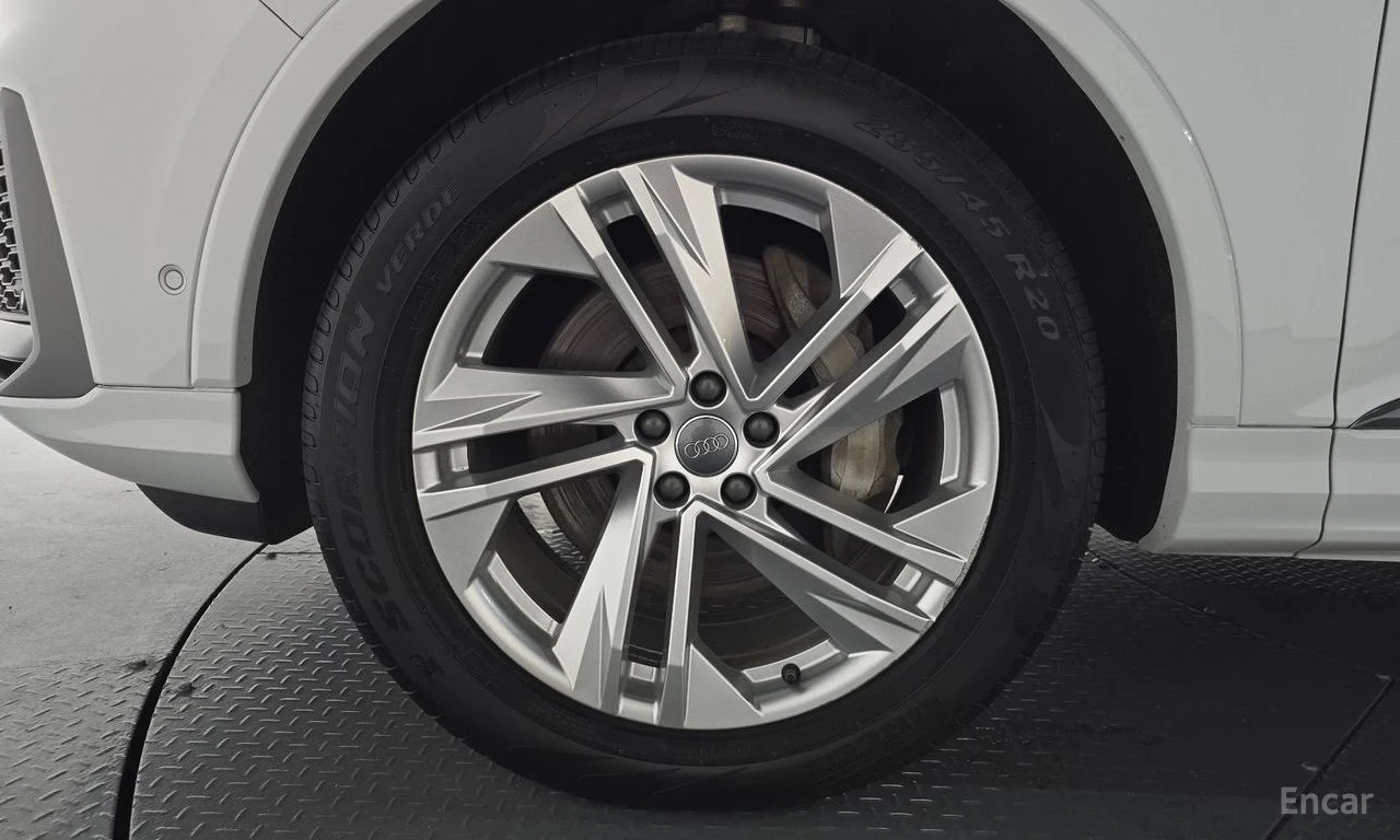 Audi Q7 * ФИКСИРАНА ЦЕНА ДО БЪЛГАРИЯ * АВТОКРЕДИТ, снимка 5 - Автомобили и джипове - 55421807