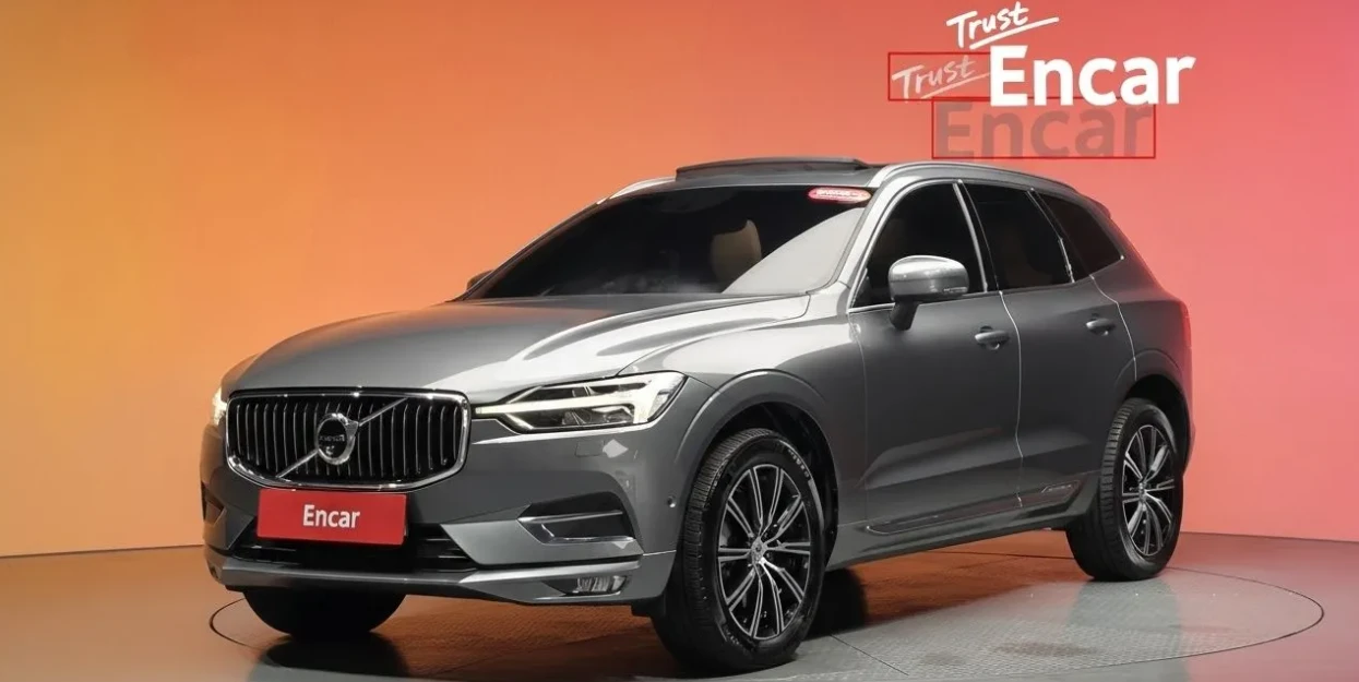 Volvo XC60 КОЖА* ОБДУХ* 360* МАСАЖHUD* 