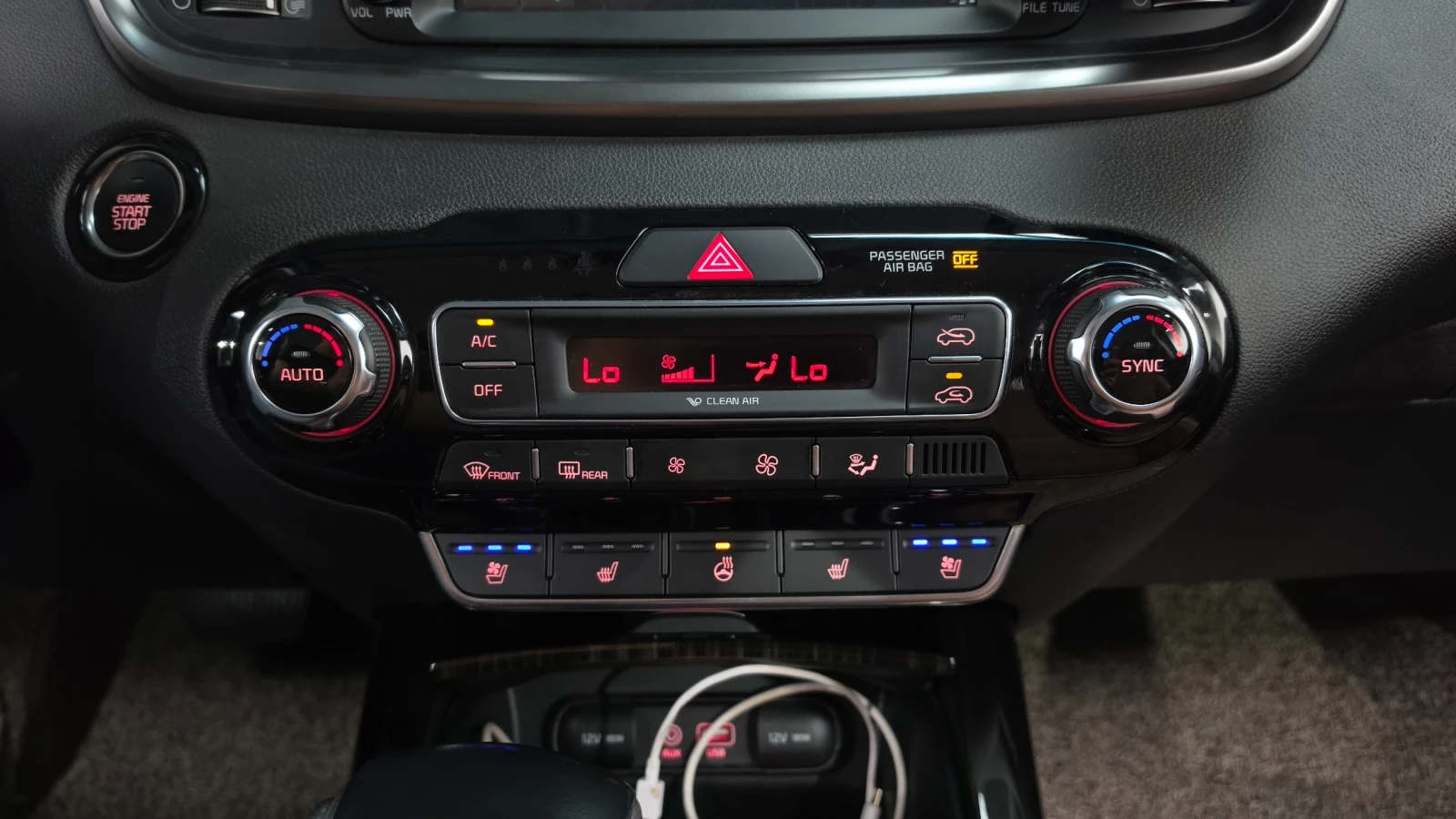 Kia Sorento Cruise Control, Curtains/Blinds, снимка 11 - Автомобили и джипове - 55951193